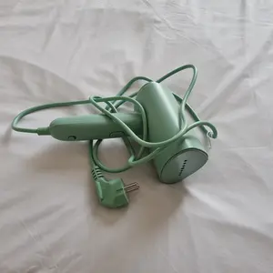 Philips Setrika Uap STH3010 Handheld Steamer Portable STH301070