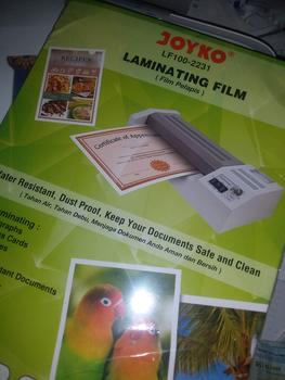 Product Review of plastik plastic laminating joyko a4 100 micron laminasi panas from Tokopedia customer review 0