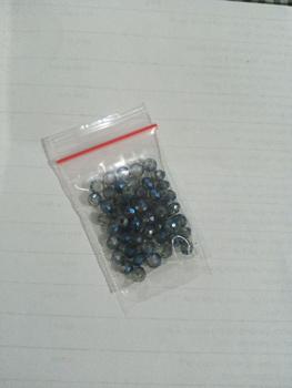 Product Review of kristal ceko bulat manik payet kristal beads ukuran 4 mm per 50 pcs crystal manik  tempel  kristal from Tokopedia customer review 0