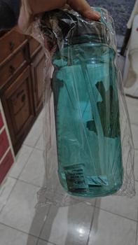 Product Review of Botol Minum Besar Jumbo Travelling Botol Seliya 2 liter BPA from Tokopedia customer review 0