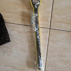 Alat Kunci Besi Pemutar Dongkrak Bawaan Mobil Universal Ratchet Wrench