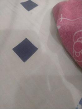 Product Review of Tempelan Dinding Super Kuat Hook Rak Sudut Tempelan Kait Rak Gantung from Tokopedia customer review 0