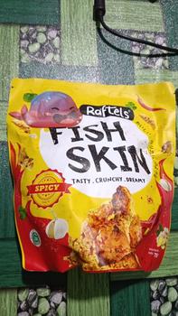 Product Review of Keripik Kulit Ikan / Fish Skin Rasa Spicy Raftels 75gr Halal from Tokopedia customer review 0