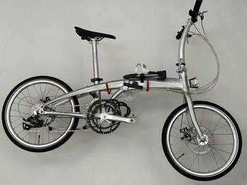 Product Review of Gantungan Sepeda DiTembok Stand Display Bracket Bike Stand Wall Hanger from Tokopedia customer review 0