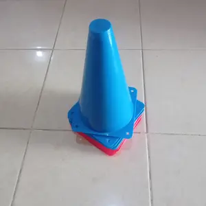 SATU SET 12 pcs (1 LUSIN) CONE/CONES KUN KERUCUT RAPAT 23 CM