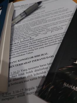 Product Review of Buku Emang Perlu Gua Pikirin - Josua Iwan wahyudi from Tokopedia customer review 0