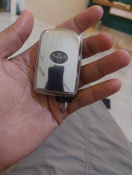 Product Review of cover key casing sarung kunci carbon voxy toyota sienta from Tokopedia customer review 1