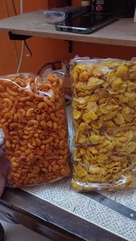Product Review of KERIPIK JAGUNG GEPREK PEDAS MANIS 250 GR/ EMPING JAGUNG ENAK KILOAN from Tokopedia customer review 0
