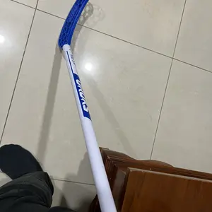 Stick Bola Lantai Dewasa Hockey Floorball FB100 Adult Stick White Blue