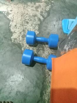 Product Review of Barbel Dumbel Plastik 3 KG Hercules Abu-Abu - 1pcs from Tokopedia customer review 0