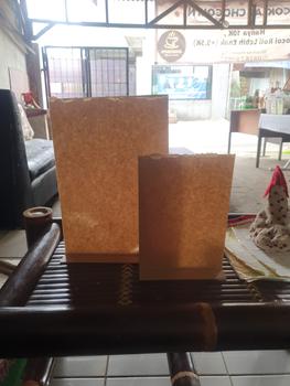 Product Review of Tempat Brosur A5 Potrait 2 Sisi Akrilik 2mm - Tent Holder / Tent Card Stand Display - Desk from Tokopedia customer review 0
