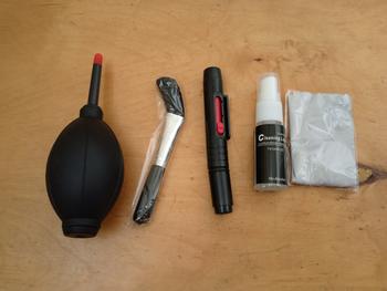 Product Review of Cleaning Kit Set Tools Alat Pembersih Lensa Kamera Hp Laptop Serbaguna from Tokopedia customer review 0