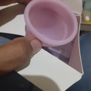 VIVA Menstrual Cup Silikon Cup Pembalut Wanita Size S & L Putih Pink Ungu 100% Medical-Grade Silicone Nyaman Digunakan Bebas Alergi
