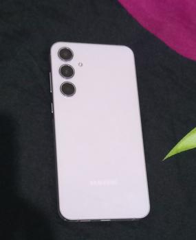 Product Review of Samsung Galaxy A55 5G 8/256GB + 12/256GB Garansi Resmi Sein 1 Tahun from Tokopedia customer review 0