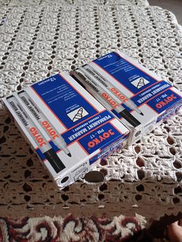 Product Review of JOYKO PERMANENT MARKER ROUND TIP BLACK BLUE RED / SPIDOL PERMANEN JOYKO PENANDA HITAM BIRU MERAH PM-17 PM-18 PM-19 [12PCS] Stationery from Tokopedia customer review 0