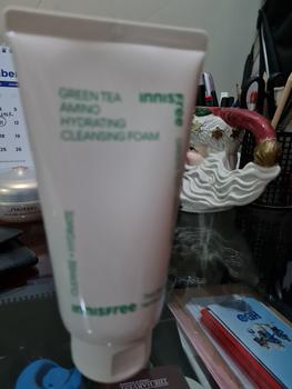 Product Review of Innisfree Green Tea Amino Hydrating  Cleansing Foam 150g / Sabun Pembersih Wajah untuk Kulit Kering from Tokopedia customer review 1