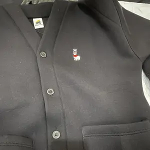 Product Review of House of Smith Sweater New Carpaca Black #3 - Cardigan Pria from undefined