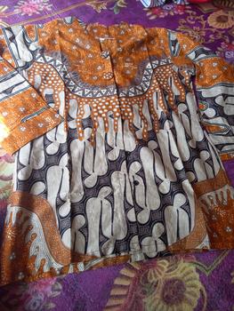 Product Review of Couple Baju Batik Seragam Kerja Blouse Kemeja Kancing Depan Terbaru 03 from Tokopedia customer review 1
