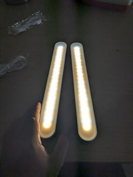 Product Review of AOKI Lampu LED Magnet Dinding Serbaguna Rechargable USB Warna Aesthetic Led tabung multi warna tahan lama tombol sentuh Plastik from Tokopedia customer review 3
