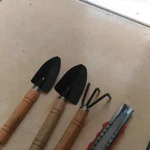 [3in1] Set Sekop Cangkul Pacul Mini / Alat Berkebun Tanaman Rumahan Besi Kayu