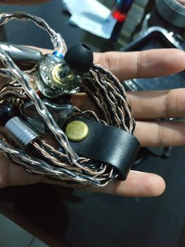 Product Review of Klip Kabel Data Kulit Sapi Asli - Kancing ATG / Bakar - Warna Hitam from Tokopedia customer review 0