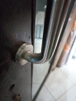 Product Review of 30/40/50/60cm Handle Kamar Mandi Pegangan Kamar Mandi Toilet Gagang Bathub Grab Bar Stainless from Tokopedia customer review 3
