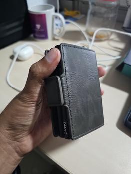 Product Review of DNAC Twin Wallet Card Holder RFID Dompet Kartu Minimalis from Tokopedia customer review 1