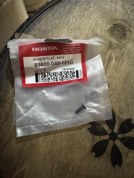 Product Review of Baut Srew Flat 4x12  Honda ADV 150, PCX 150 K59, Supra GTR K56 from Ulasan pembeli Tokopedia 1