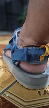 Product Review of SENDAL Petualang Bunaken - Sandal Gunung/Hiking Slide Pria Wanita Petualang from Tokopedia customer review 3