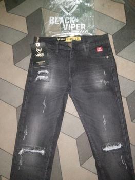 Product Review of 27-33 CELANA JEANS PANJANG ABU SOBEK PAHA BLACK VIPER   Melar Slim Fit Skinny Stretch Denim Lembut Pria Tebal from Tokopedia customer review 0
