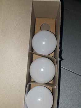 Product Review of Lampu Philips RadiantLine Multipack Bohlam LED 9W 6500K Putih from Tokopedia customer review 3