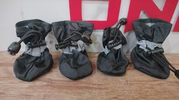 Product Review of Sepatu boots anjing kucing cat dog tebal anti slip musim dingin shoes from Tokopedia customer review 0