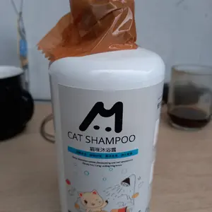 Shampoo Kucing Anti Kutu Fungal Premium Kucing 500ML Melebatkan Bulu