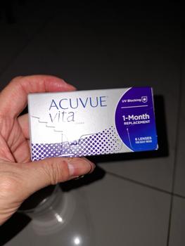 Product Review of ACUVUE VITA MONTHLY CONTACT LENS SOFTLENS SOFTLEN LENSA KONTAK BULANAN 1 BOX ISI 6 PCS from Tokopedia customer review 1