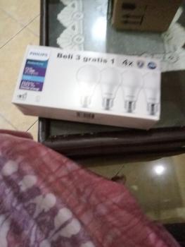 Product Review of Lampu Philips RadiantLine Multipack Bohlam LED 9W 6500K Putih from Tokopedia customer review 1