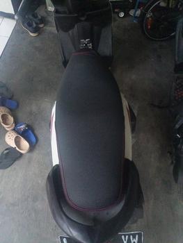Product Review of Sarung Jok Motor Amplas Pasir Excellent Jahitan Warna Double Stik - Karet Tebal dan Prepet Kuat from Tokopedia customer review 0