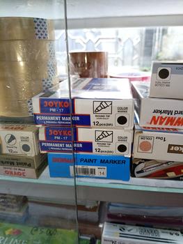 Product Review of JOYKO PERMANENT MARKER ROUND TIP BLACK BLUE RED / SPIDOL PERMANEN JOYKO PENANDA HITAM BIRU MERAH PM-17 PM-18 PM-19 [12PCS] Stationery from Tokopedia customer review 0