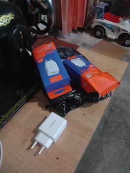 Product Review of VEGER Wall Charger R1 Single Port USB Output 2.4A from Tokopedia customer review 0