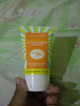 Product Review of Azarine Hydramax-C Sunscreen Serum SPF50 PA++++ 40ml Acid Hyaluronic Facial  Berminyak  Extract  Liquid  Perawatan  Wajah from Tokopedia customer review 3
