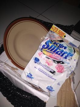 Product Review of soklin smart detergent color care 725gr free piring from Tokopedia customer review 0