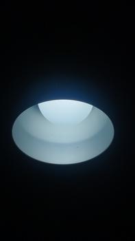 Product Review of Lampu Philips RadiantLine Multipack Bohlam LED 9W 6500K Putih from Tokopedia customer review 2