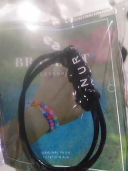 Product Review of Gelang Tali Inisial Nama Huruf Dadu Custom Pria Wanita Couple Sahabat from Tokopedia customer review 0