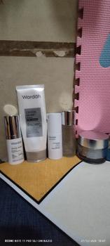 Product Review of WARDAH Crystal Secret Exfoliating Toner with Natural AHA+PHA 125 ml - Toner Untuk Eksfoliasi dengan Extract Edelweiss - Mencerahkan dan Menyamarkan Flek Hitam - Skincare from Tokopedia customer review 1