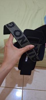 Product Review of CoreNation Active Wrist Wrap Strap Support Wrist Wrap Wristband Weight Lifting Gym Fitness - WIDE FASTGRIP from Tokopedia customer review 3