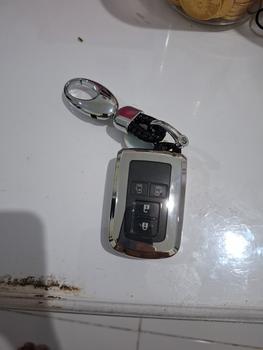 Product Review of cover key casing sarung kunci carbon voxy toyota sienta from Tokopedia customer review 0