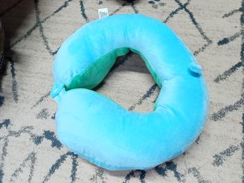 Product Review of ngasoh.id Bantal Leher Traveling Lucu Bantal Perjalanan Study Tour Bahan Halus Sandaran Kepala Mobil Pesawat Dewasa Bed from Tokopedia customer review 3