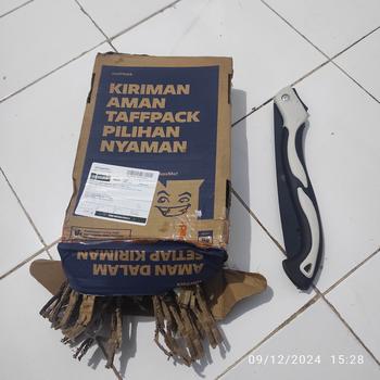 Product Review of Gergaji Kayu Lipat Portable Folding Saw Saku Baja SK5 Tahan Karat Potong Dahan Bambu Serbaguna 13/18/21/24/30/35 cm from Tokopedia customer review 3