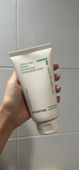 Product Review of Innisfree Green Tea Amino Hydrating  Cleansing Foam 150g / Sabun Pembersih Wajah untuk Kulit Kering from Tokopedia customer review 1