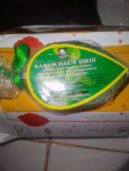 Product Review of Sabun Herbal Daun Sirih - Sabun Jerawat from Tokopedia customer review 0
