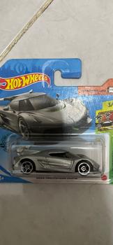 Product Review of hotwheels 2020 koenigsegg jesko from Tokopedia customer review 0